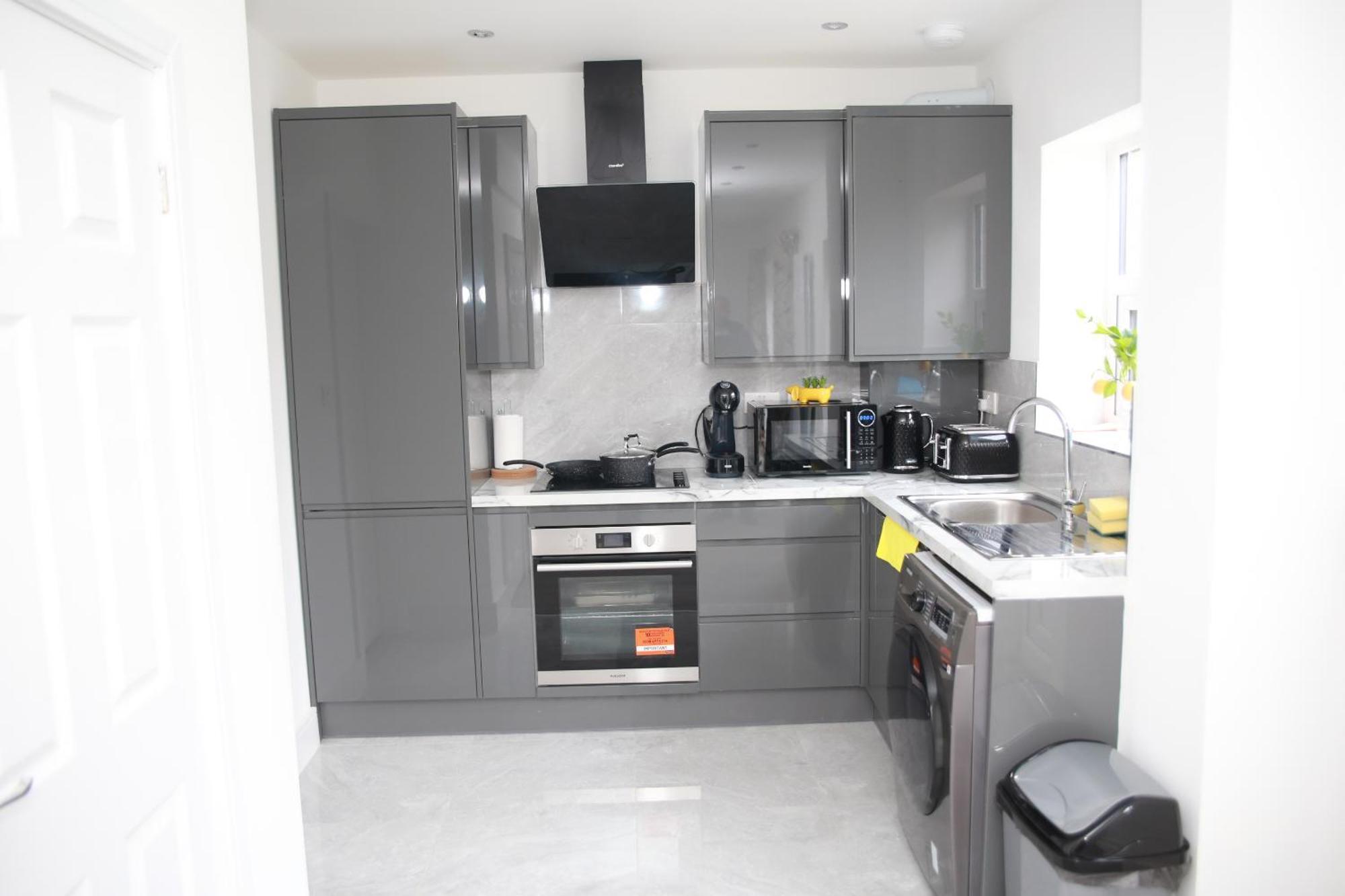 Deluxe 4 Bedroom House The Hyde Экстерьер фото